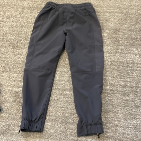 Variety of little Boy Pants and Joggers (XS) - Picture 9 of 9